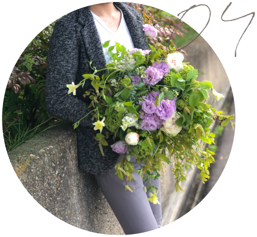 HAPPINESSとFLOWERをお届け